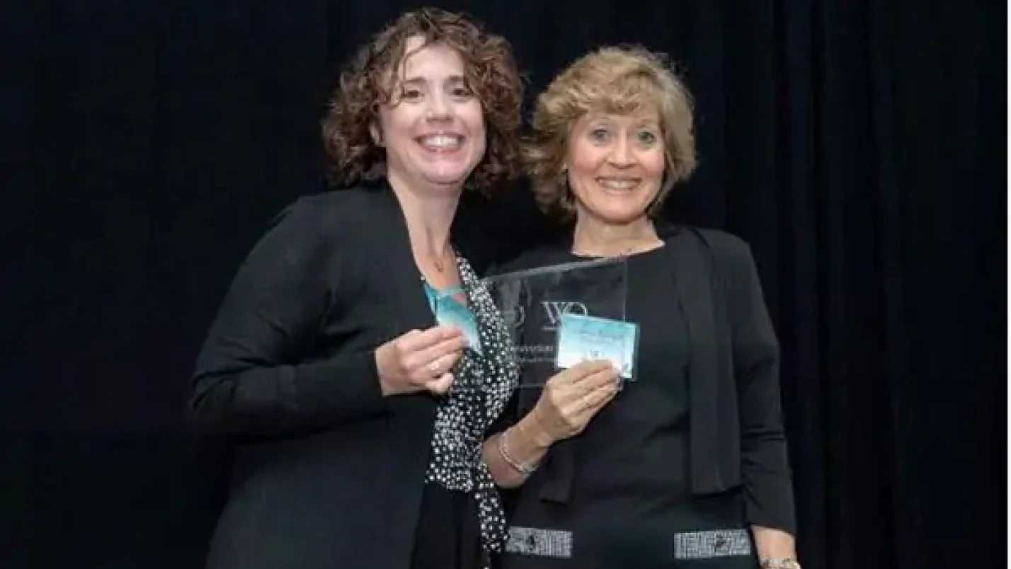 Dr. Debby Feinberg receives 2018 Theia Award of Excellence for Innovation